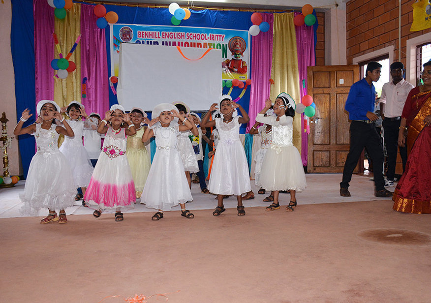 Benhill english school club inaguration image-13