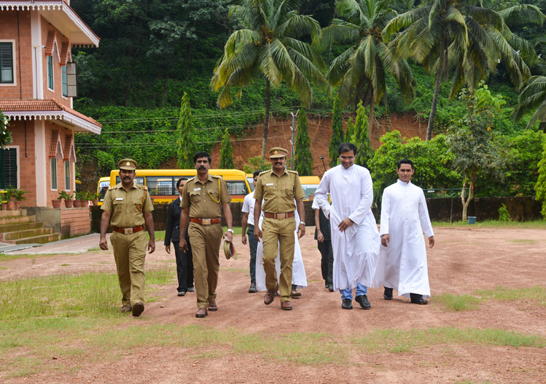 investiture_ceremony image-1