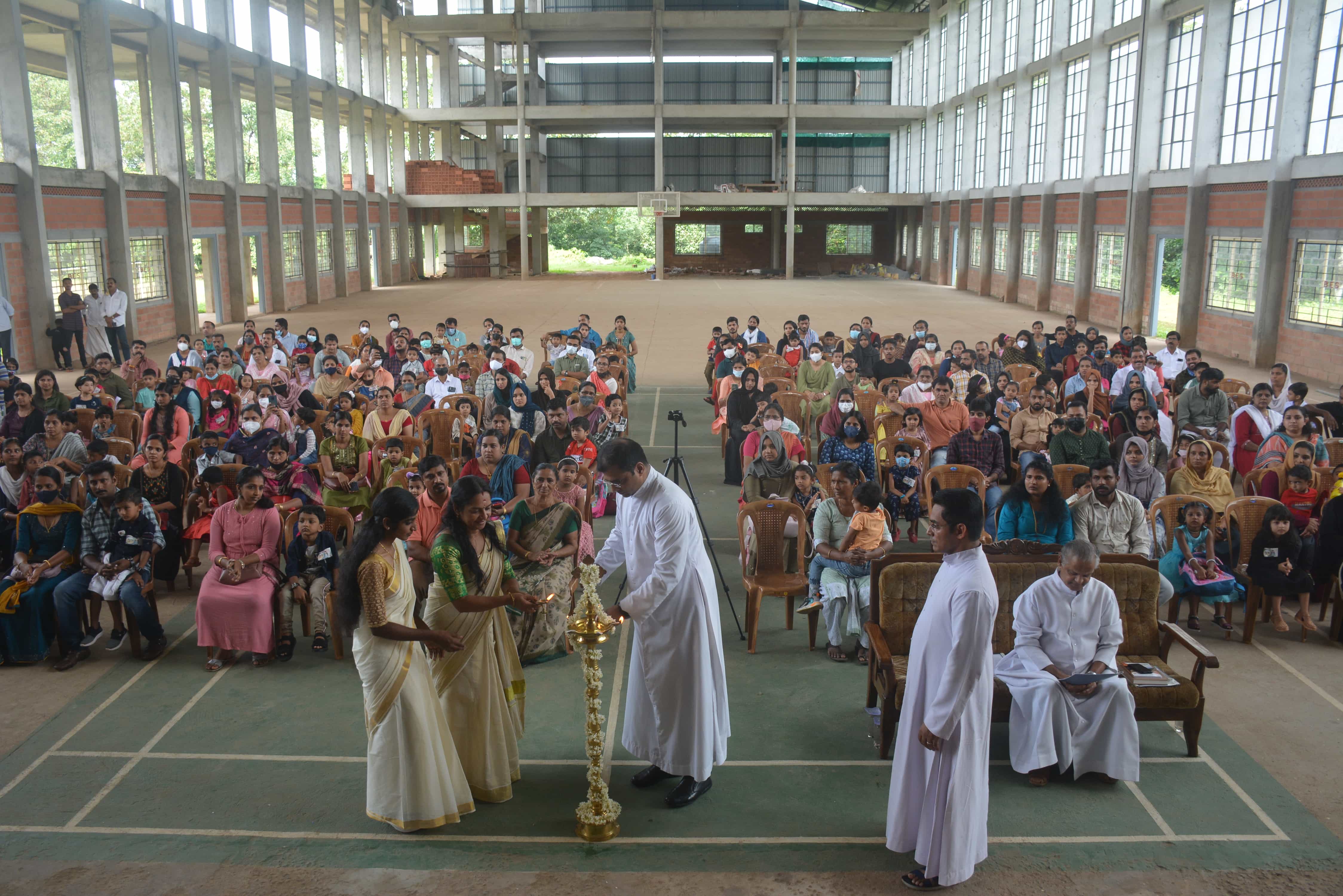 lkg initiation 2022-23 at Benhill english school Iritty