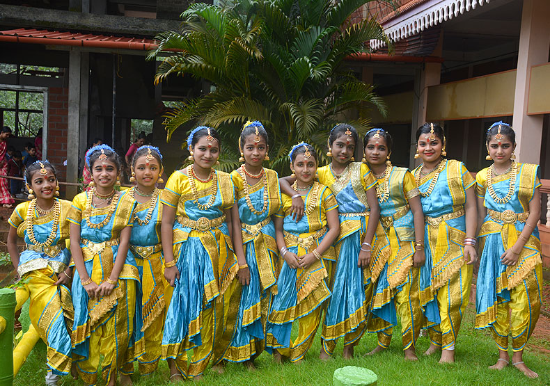 onam-2019-benhill-school image-1
