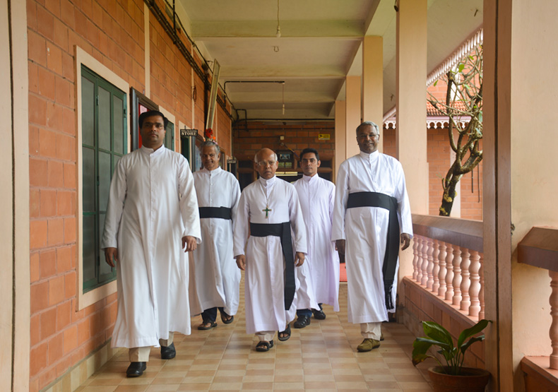 Rev-Dr-Antony-Puthenpurackal-benhill-school image-1