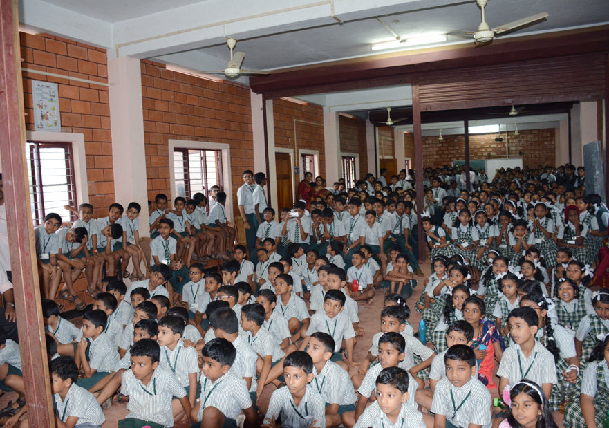 Benhill english school club inaguration image-5