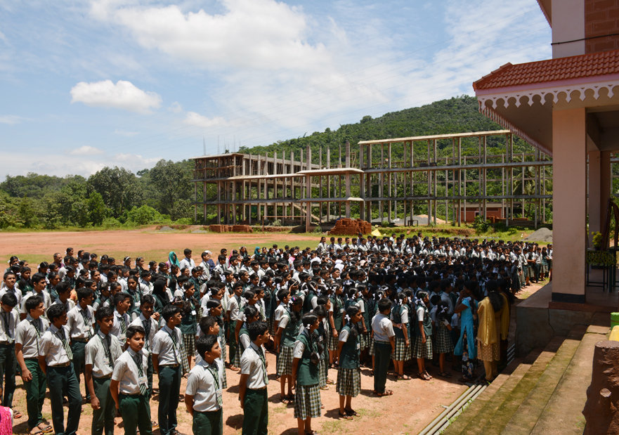 Benhill english school club inaguration image-7