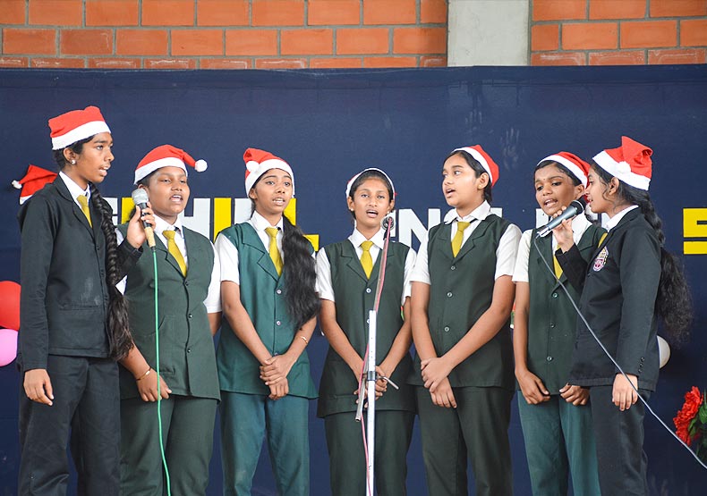 christmas-2019-benhill school